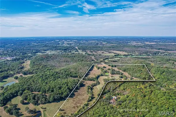 299 Rogers Avenue, Stoutland, MO 65567