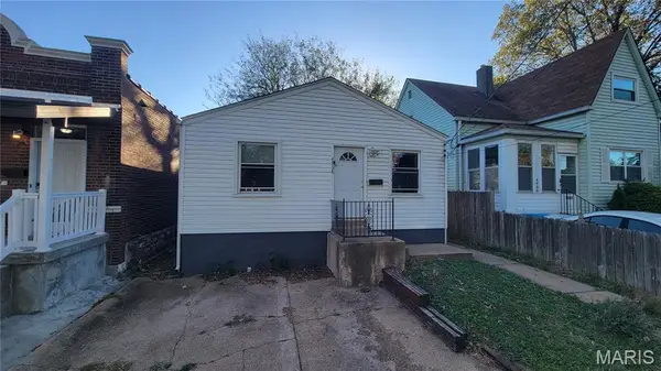 4936 Hummelsheim Avenue, St Louis, MO 63123