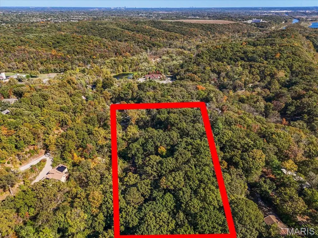 659 Castlecliff Road, Ballwin, MO 63021 - Image #1