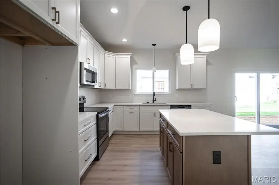 711 Mosely Court, Fenton, MO 63026 - Image #3