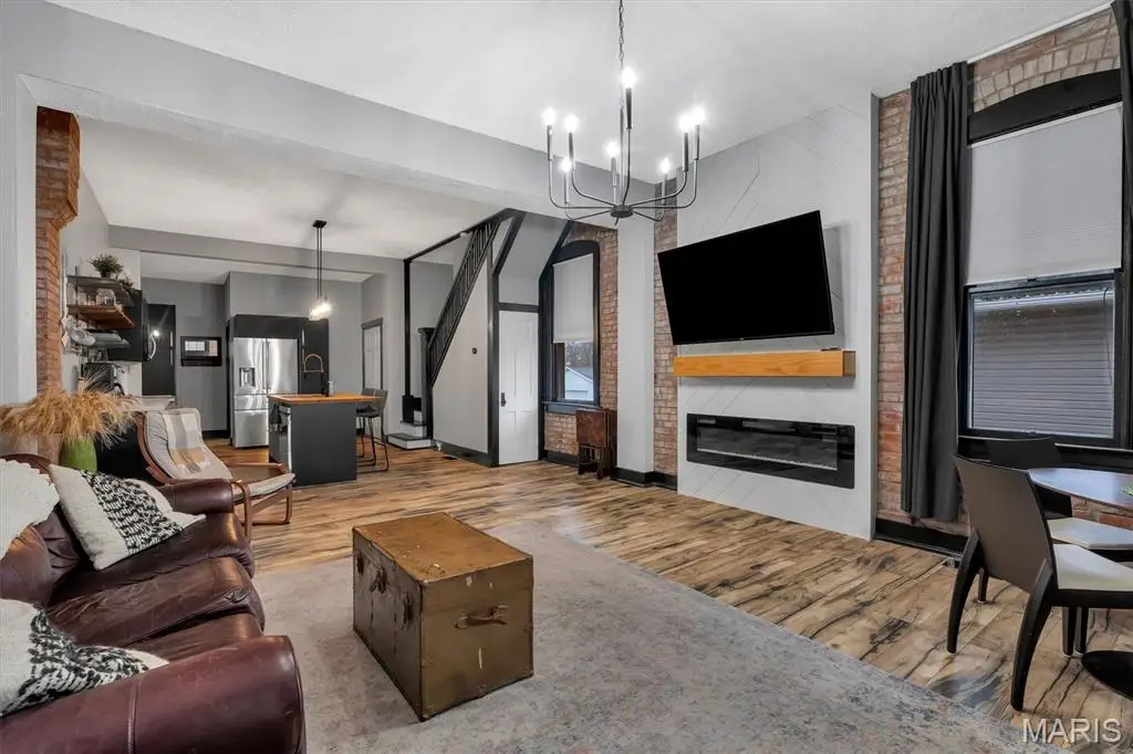 724 Union Avenue, Belleville, IL 62220 - #1