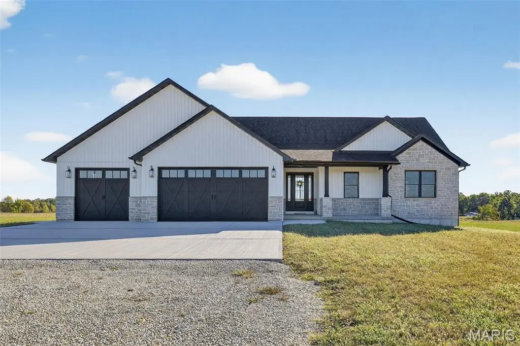 103 Cheatham Farm Lane, Troy, MO 63379 - Image #1