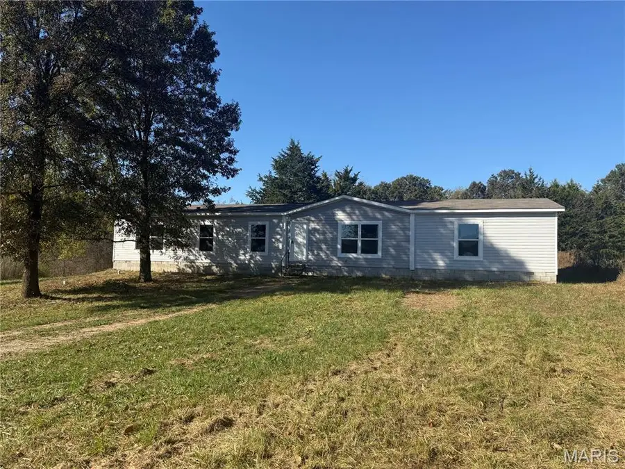 15841 Nickel Drive, Phillipsburg, MO 65722 - Image #2