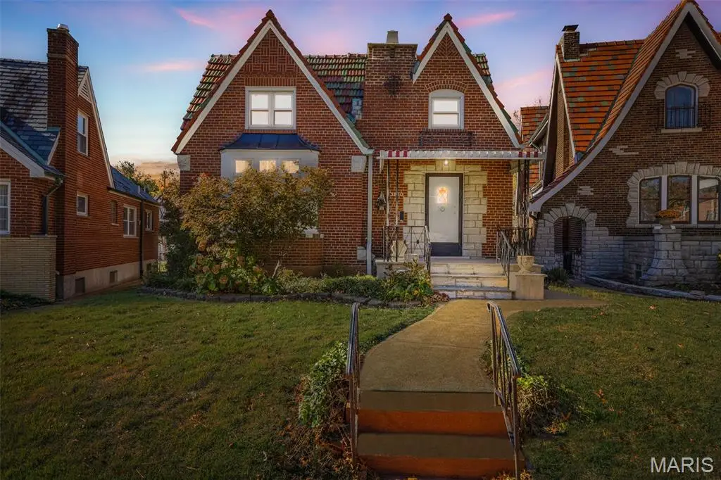 5850 Neosho Street, Saint Louis, MO 63109 - Image #1