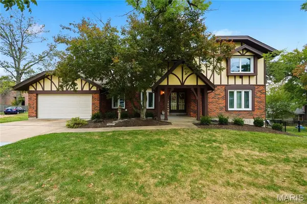 12848 Haverton Drive, Creve Coeur, MO 63141