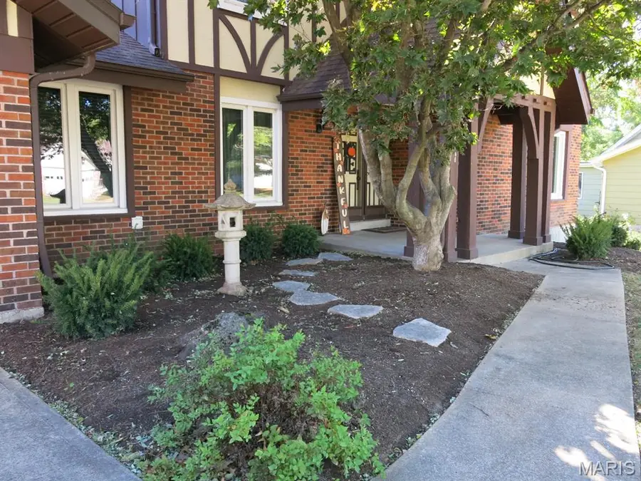 12848 Haverton Drive, Creve Coeur, MO 63141 - Image #3