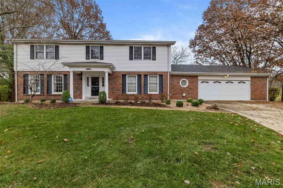 14806 Woodroyal Court, Chesterfield, MO 63017 - Image #2