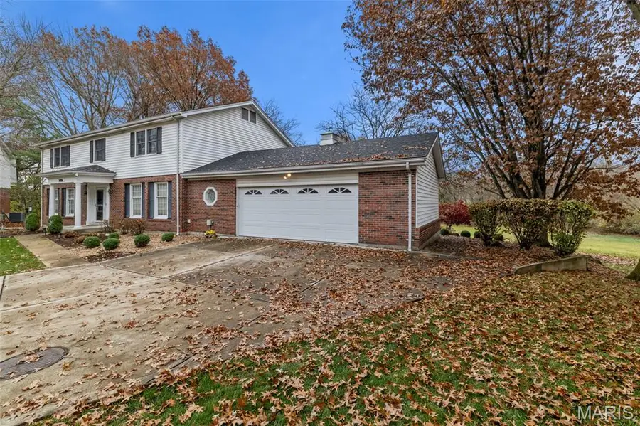 14806 Woodroyal Court, Chesterfield, MO 63017 - Image #3
