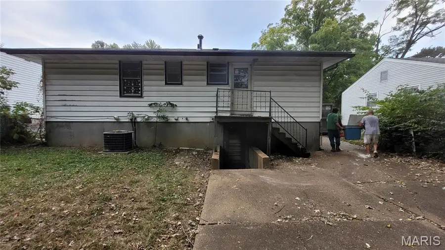 217 Anistasia Drive, Hazelwood, MO 63135 - Image #3