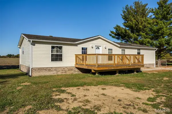 524 Jefferson Street, Staunton, IL 62088