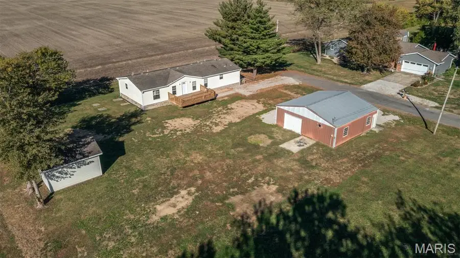 524 Jefferson Street, Staunton, IL 62088 - Image #2