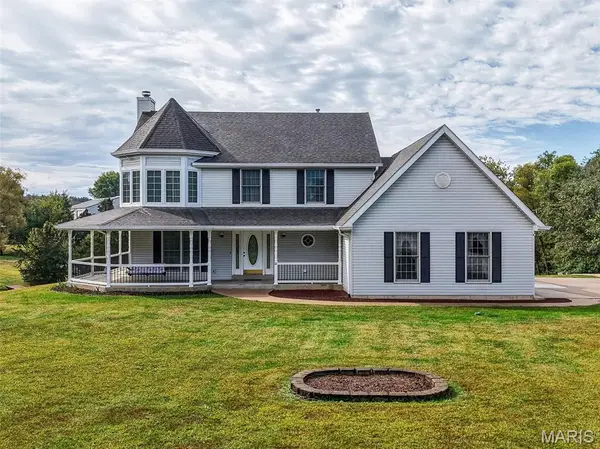 23 Prairie Crossing Drive, St Paul, MO 63366