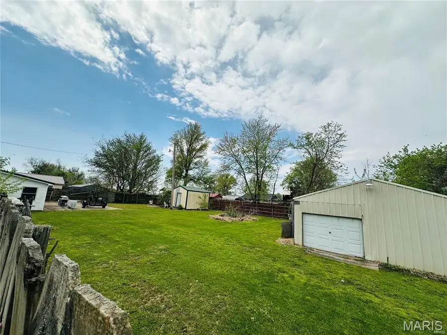809 Pollock Street, Campbell, MO 63933 - Image #3
