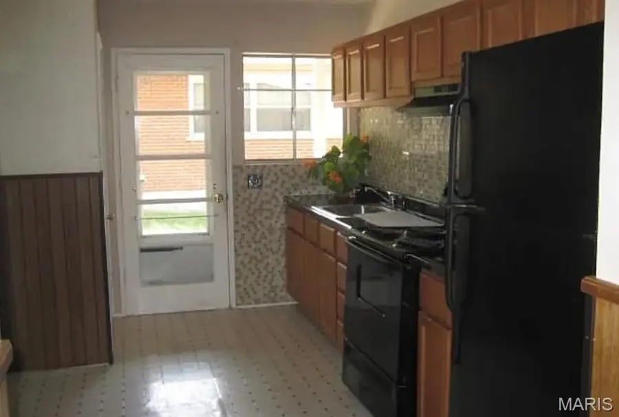 765 Pimlico Drive, Florissant, MO 63033 - Image #3