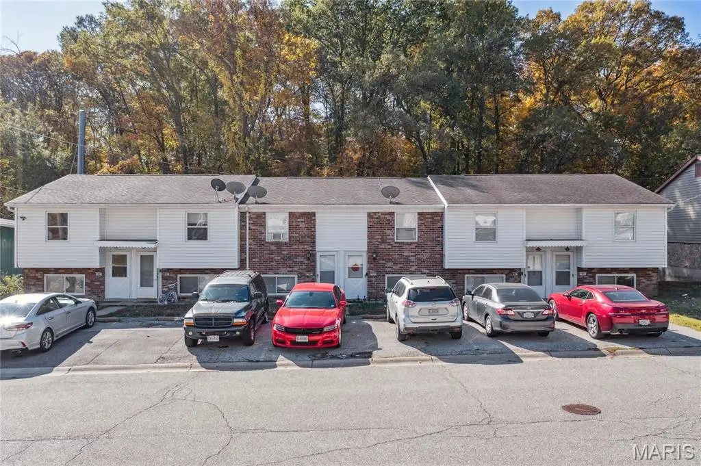 301 San Juan Drive #301, Saint Charles, MO 63303 - #1