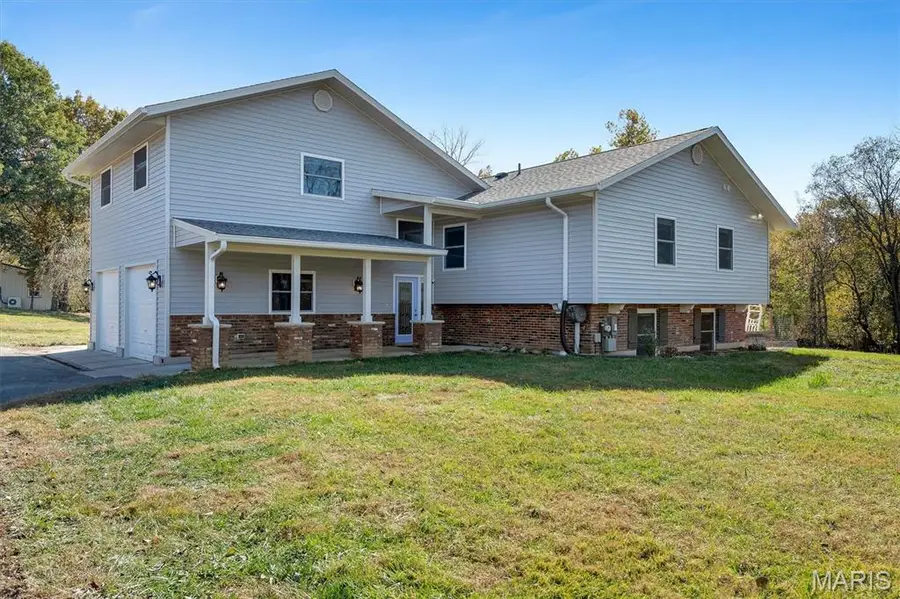 42 Windam Place Drive, Harvester, MO 63304 - Image #3