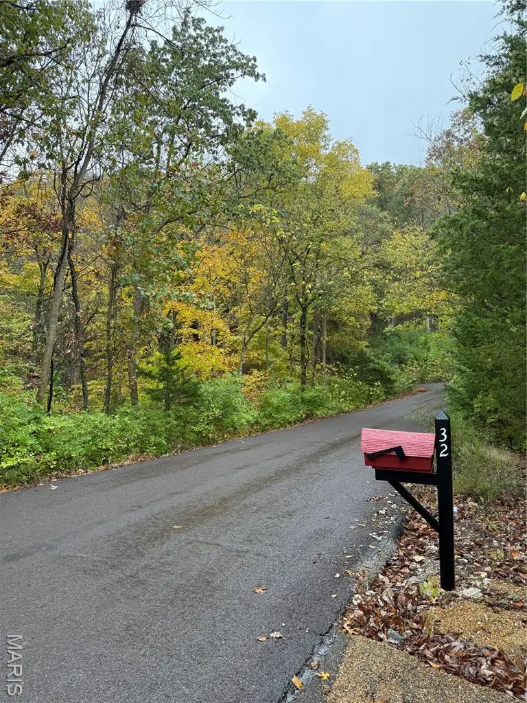 32 Rockwood Forest Valley, Wildwood, MO 63025 - Image #2