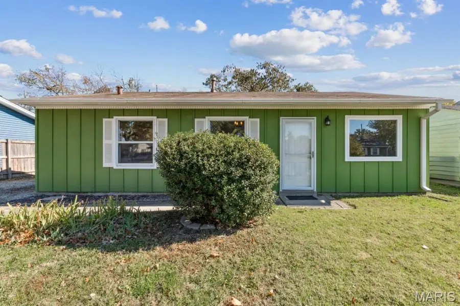 7 Belmont Drive, Saint Peters, MO 63376 - Image #2