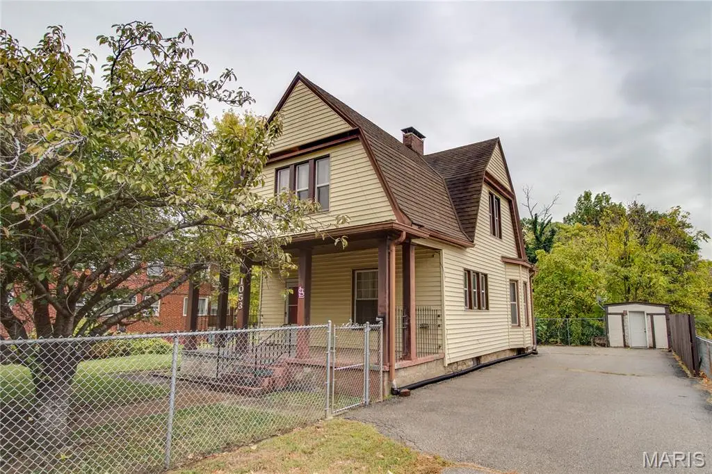 1053 Washington Avenue, Alton, IL 62002 - Image #1