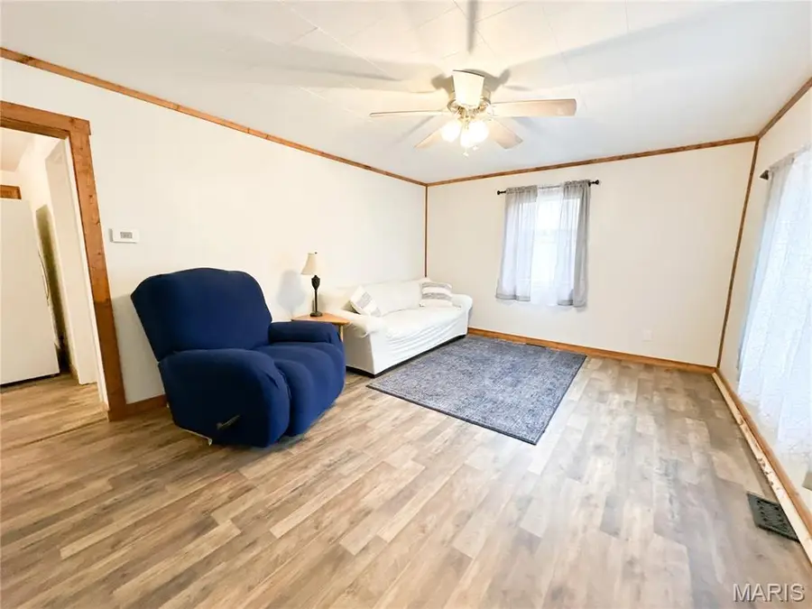 7 N Warfel Street, Salem, MO 65560 - Image #2