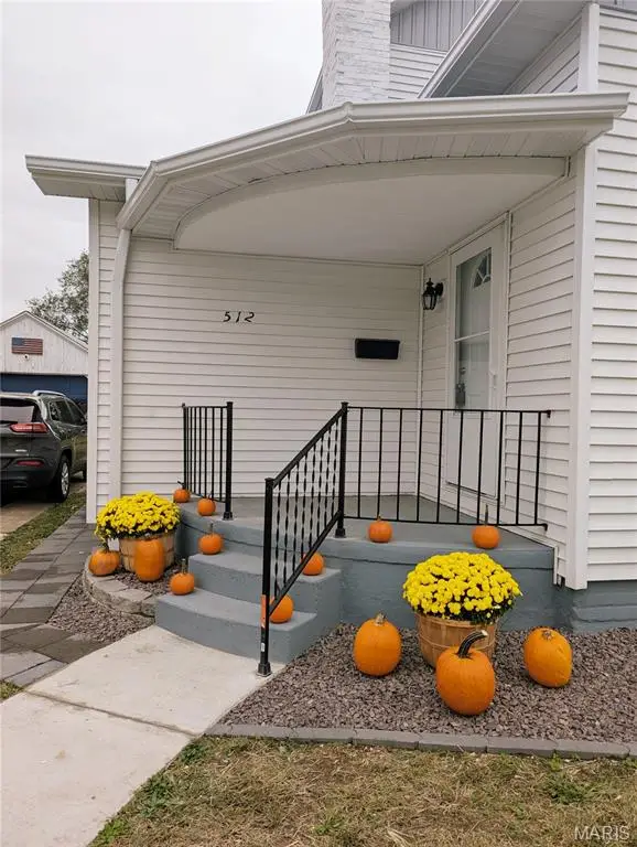 512 W Harris Avenue, Greenville, IL 62246 - Image #2