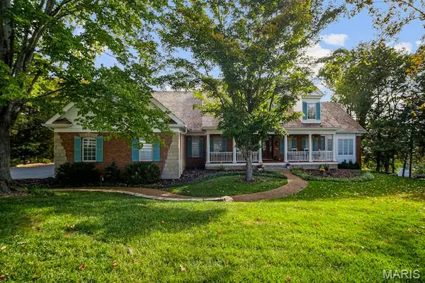 237 Saint Andrews Drive, St Albans, MO 63073