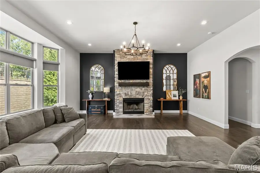 377 Sturbridge Drive, Saint Charles, MO 63303 - Image #3