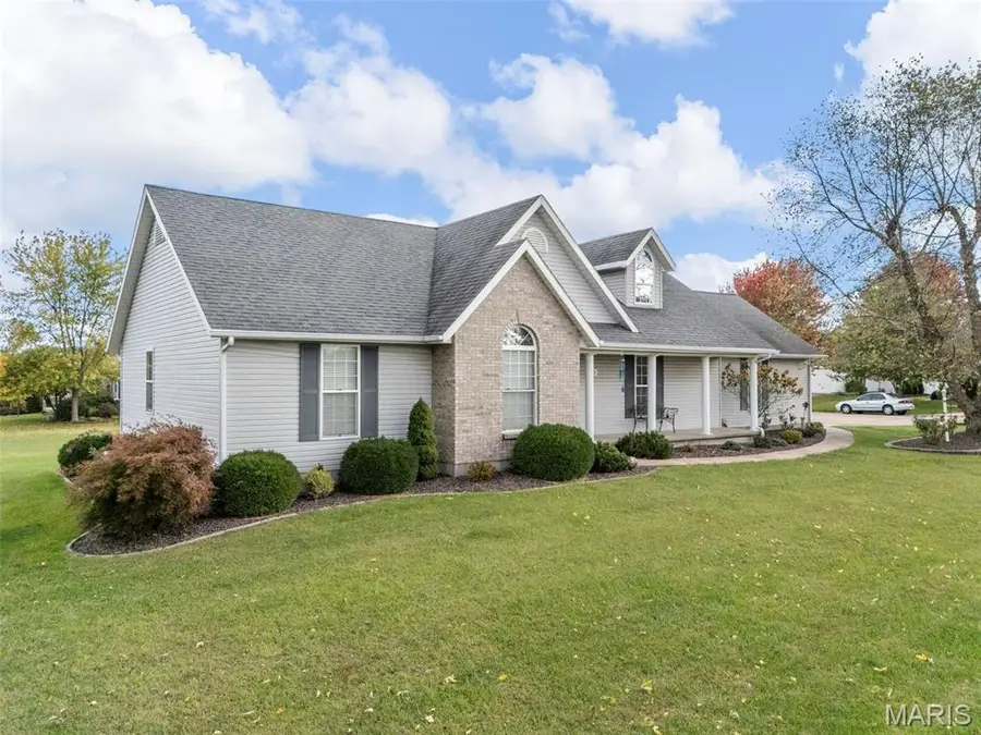 200 N Columbus Street, Montgomery City, MO 63361 - Image #2