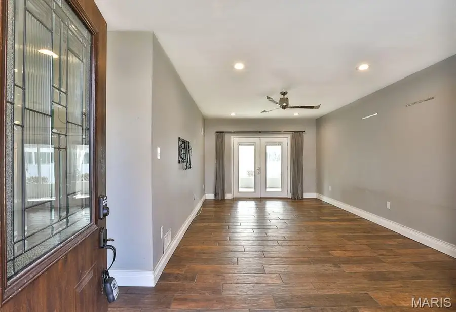 208 Huntleigh Drive, Saint Louis, MO 63122 - #2