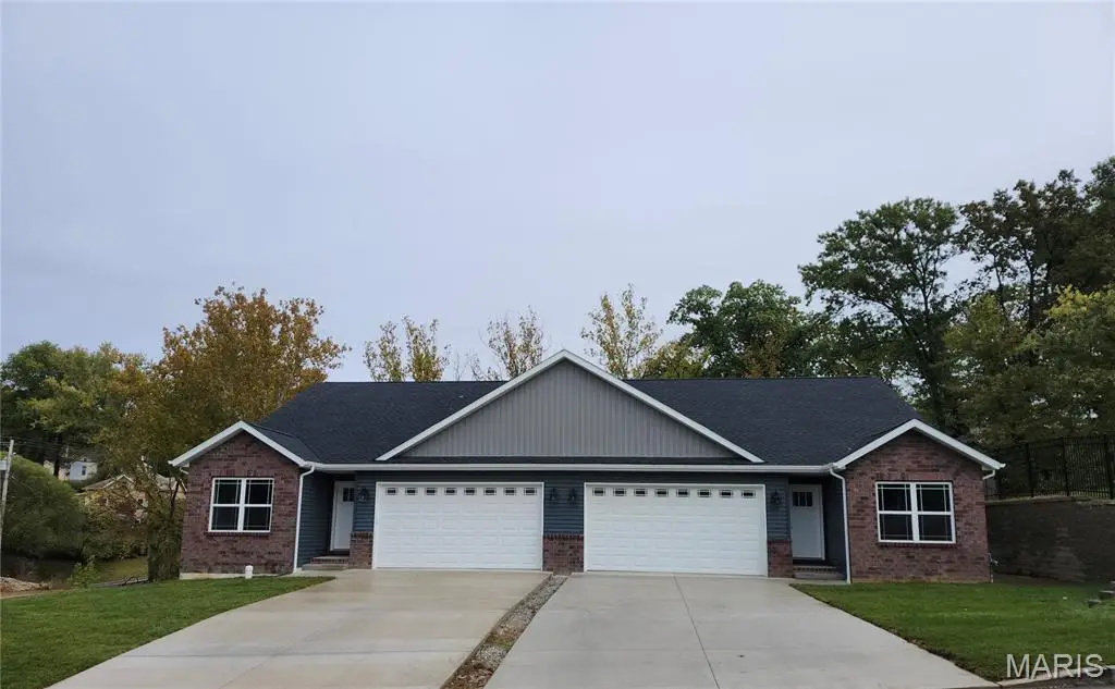 652 N Kansas Street #652-B, Edwardsville, IL 62025 - Image #1