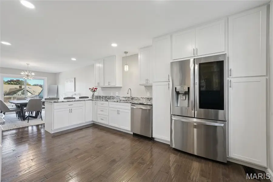 1904 Dewitt Ridge Drive, Chesterfield, MO 63017 - Image #2