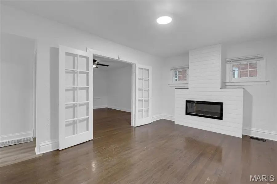 7624 Fairham Avenue, University City, MO 63130 - Image #3