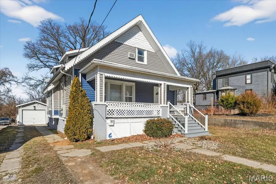 221 Lebanon Avenue, Belleville, IL 62220 - Image #2