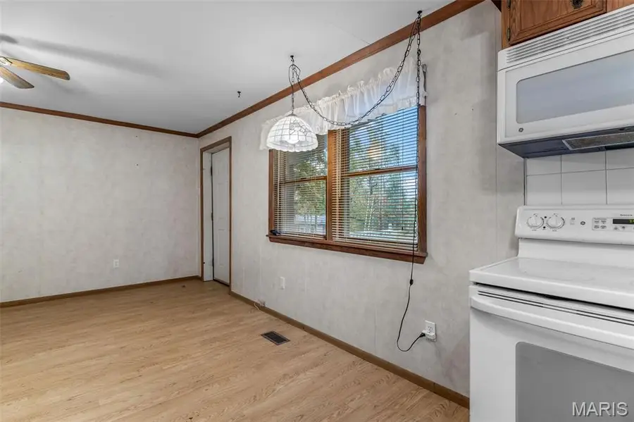 13213 Lakeview, Ste Genevieve, MO 63670 - Image #3