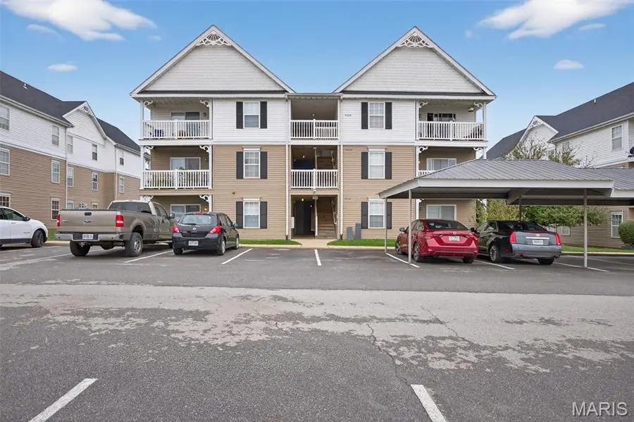 9100 Spring Creek Lane, Ofallon, MO 63368 - Image #2