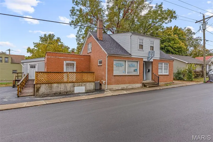 720 Market Street, Ste Genevieve, MO 63670 - Image #2