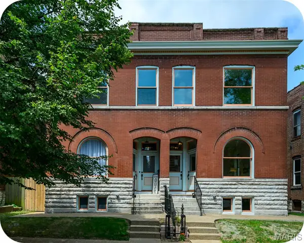 3435 Oregon Avenue, St Louis, MO 63118