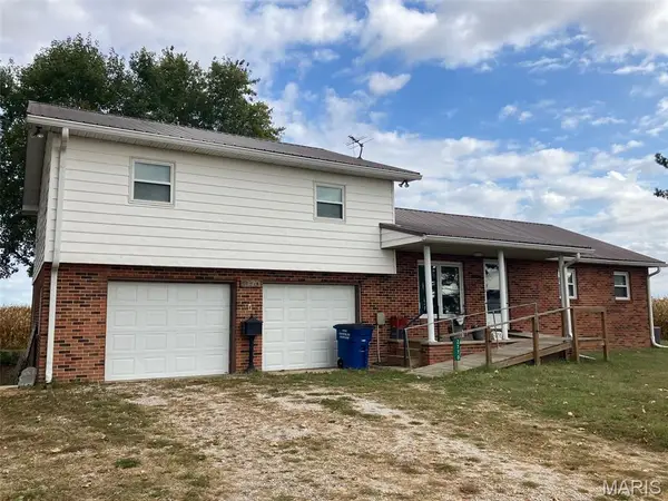 2770 Washington County Line Road, Lenzburg, IL 62255