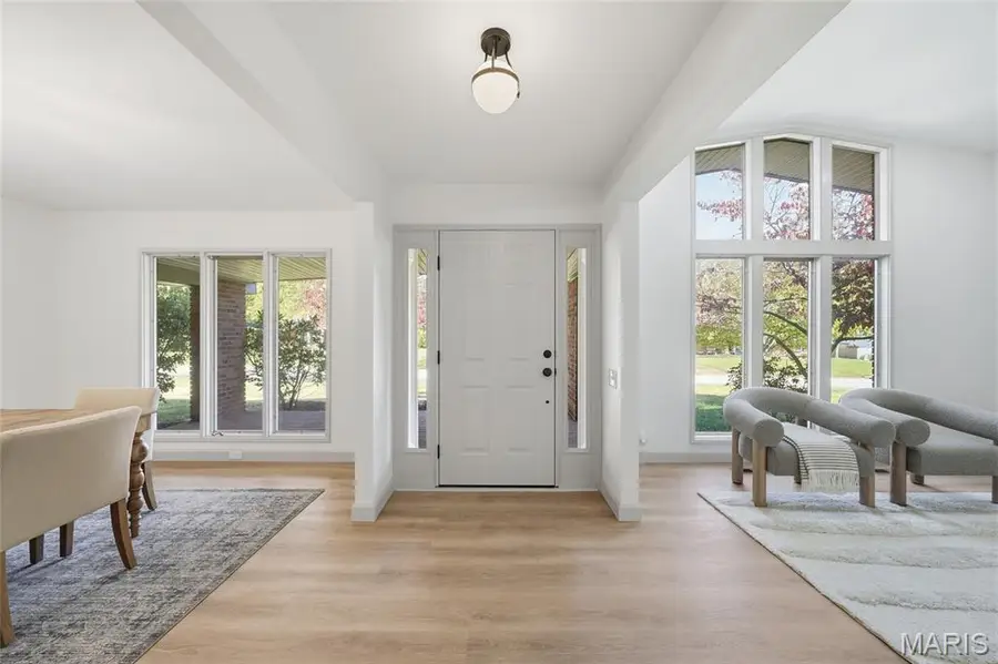 351 Greenbriar Lane, Ballwin, MO 63011 - #3