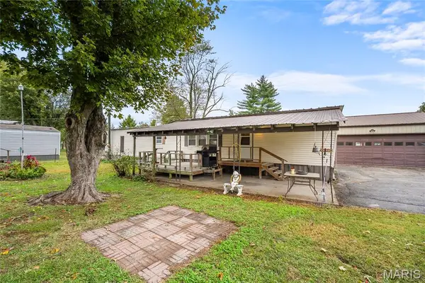 311 S Haw Street, Oran, MO 63771