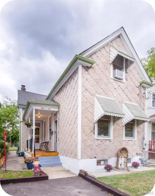 809 Military Road, Unincorporated, MO 63125