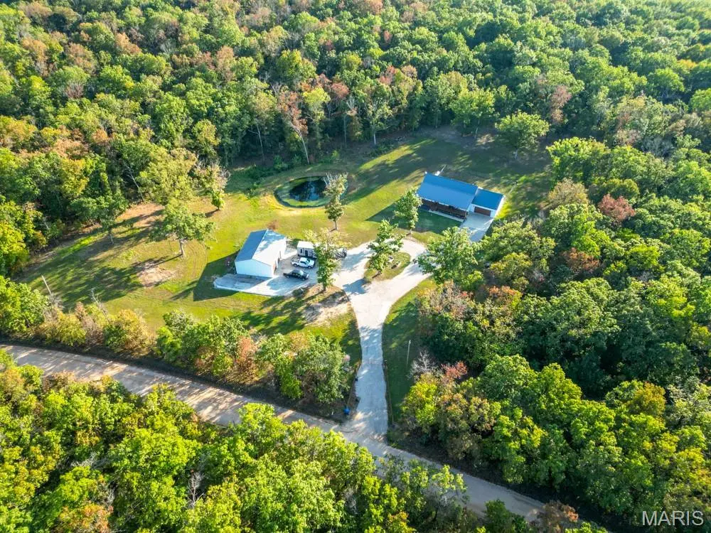 13940 Industry Road, Lebanon, MO 65536 - Image #1