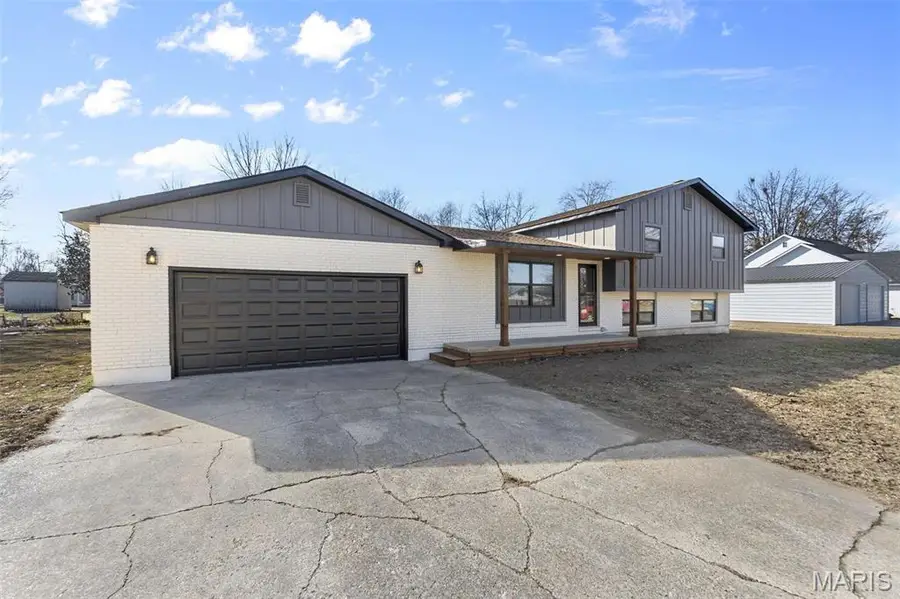 470 Saint Paul Drive, New Madrid, MO 63869 - Image #3
