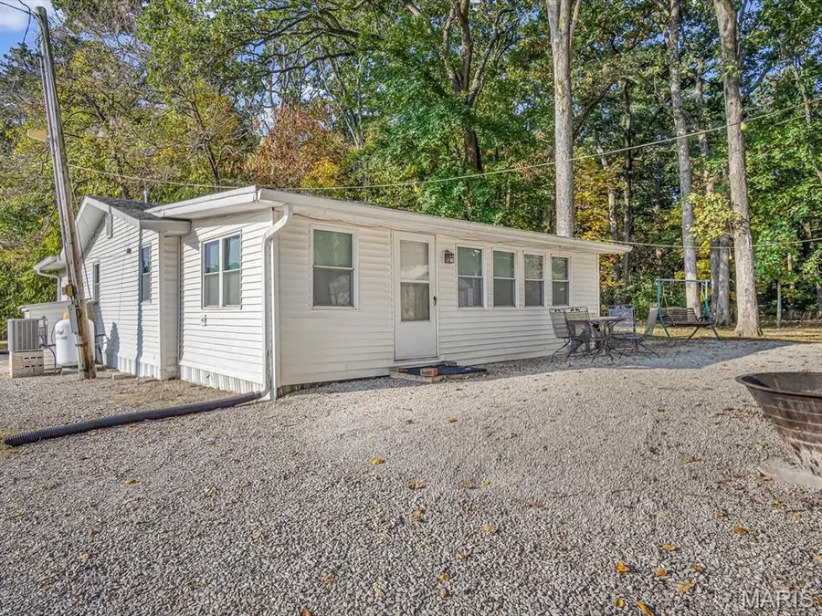 7066 White Swan Lane, Red Bud, IL 62278 - Image #2