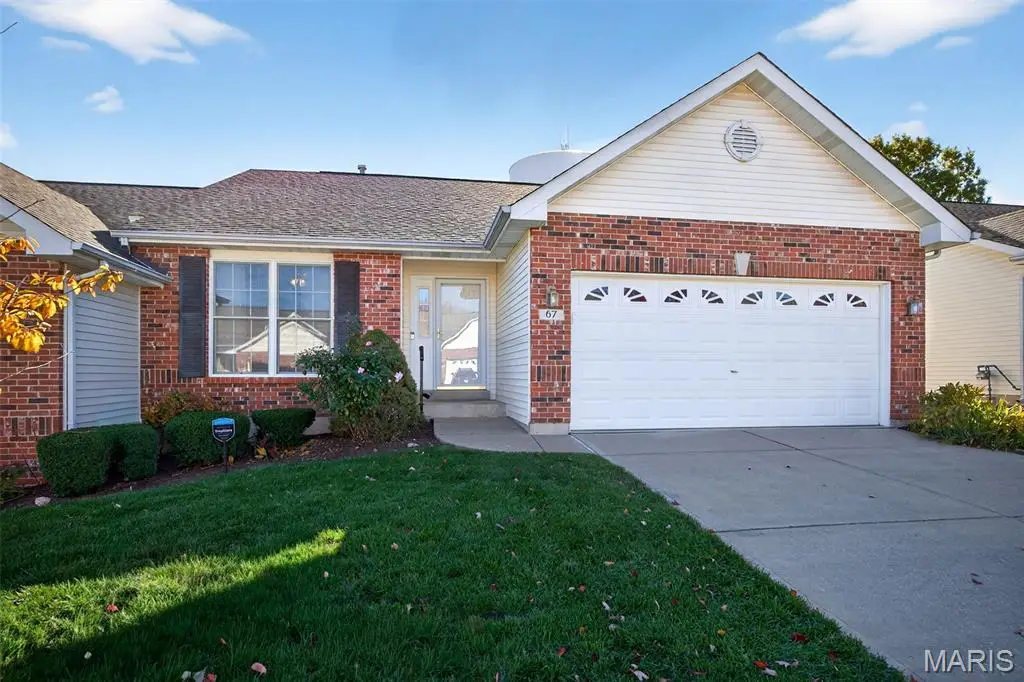67 Coppergate Court #18B, Saint Peters, MO 63376 - Image #1