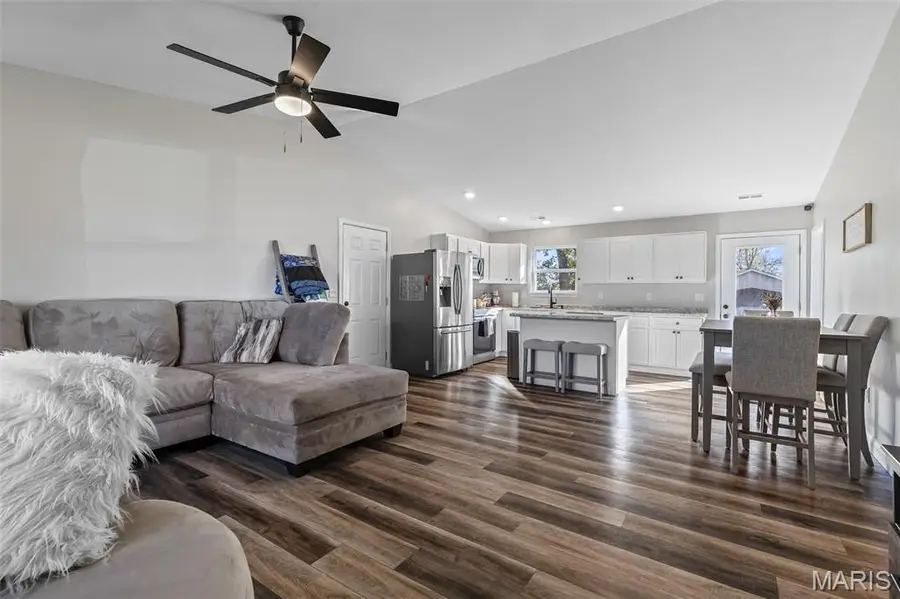 4654 Cedar Dr. Drive, Hillsboro, MO 63050 - Image #3