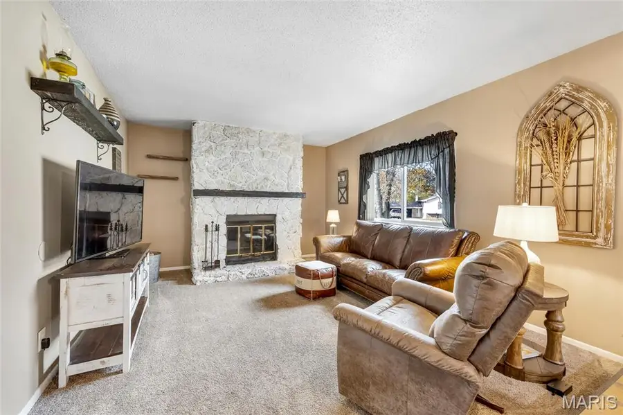 29 Westbrook Drive, Ofallon, MO 63366 - Image #3