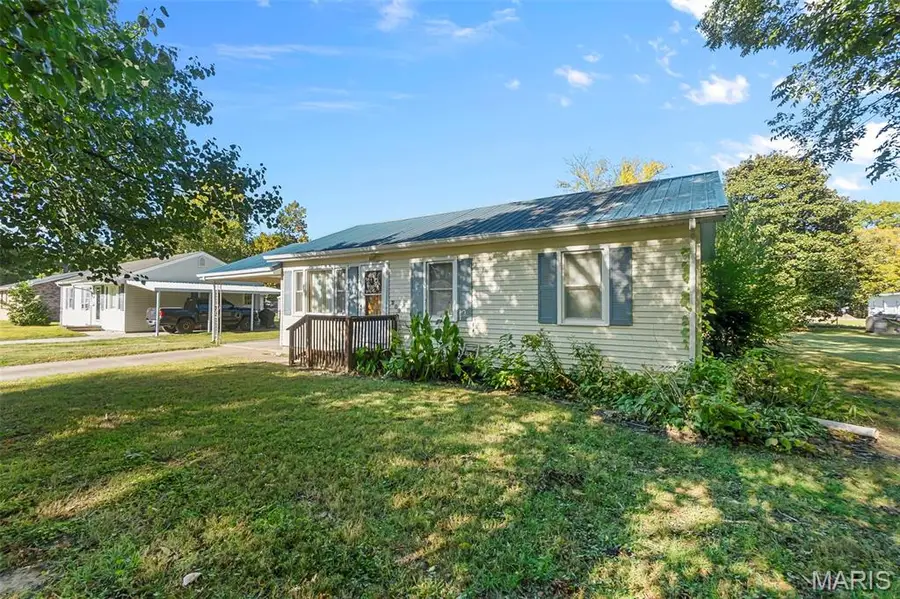 209 Easy Street, Chaffee, MO 63740 - Image #2