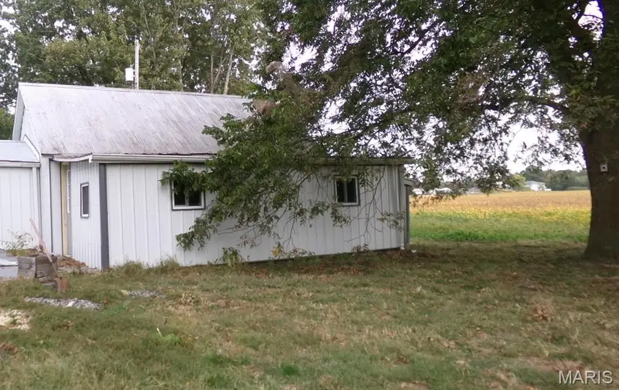 222 Buchanan Street, Waterloo, IL 62298 - Image #2