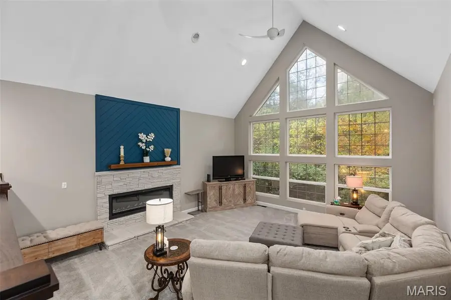 2 Deer Hollow Lane, Litchfield, IL 62056 - Image #3